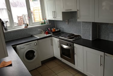 2 bed house, Alexandra Terrace, Brynmill, Swansea, SA20DX - Image 1