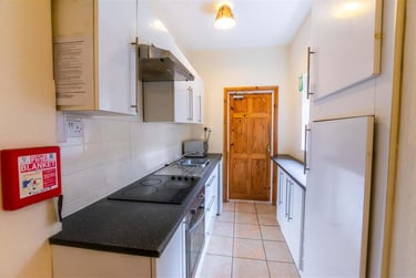 4 bed house, George Road, Selly Park, Birmingham, B296AH - Image 9