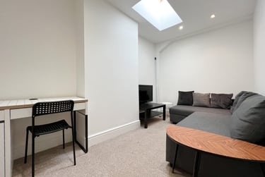 5 bed house, Roath, Plasnewydd, Cardiff, CF243EN - Image 2