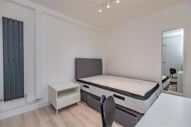 2 bed house, Gibbins Road, Selly Park, Birmingham, B296PQ - Image 5