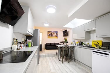 5 bed house, Heeley Road, Selly Park, Birmingham, B296EJ - Image 4