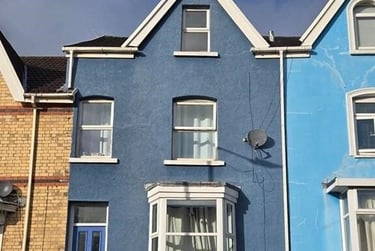 6 bed house, King Edward Road, Brynmill, Swansea, SA14LW - Image 1