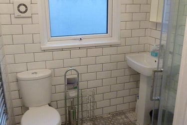 4 bed house, Argyle Street, Sandfields, Swansea, SA13TA - Image 7