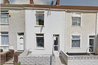 5 bed house, Burman Street, City Centre, Swansea, SA16BW - Image 1