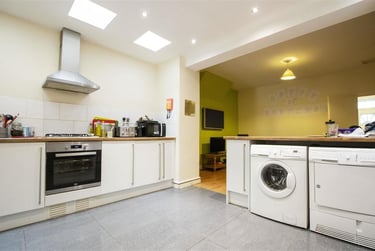 5 bed house, Hubert Road, Selly Park, Birmingham, B296ER - Image 3