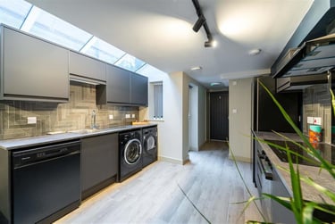 6 bed house, Heeley Road, Selly Park, Birmingham, B296EL - Image 9