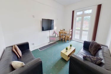 1 bed house, Salford, Ellesmere Park, M68HZ - Image 8
