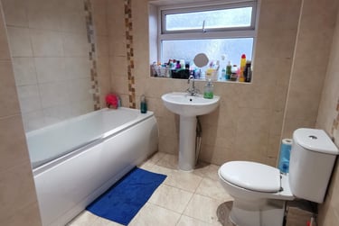 3 bed house, Rodney Street, Sandfields, Swansea, SA13UE - Image 4