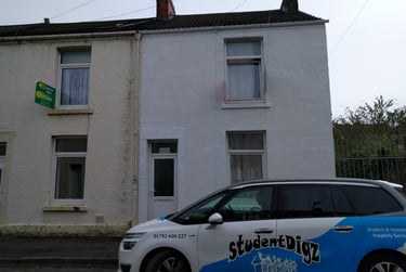 3 bed house, Rodney Street, Sandfields, Swansea, SA13UE - Image 9