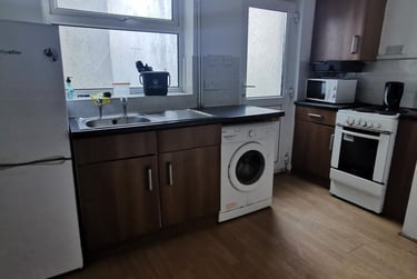 3 bed house, Mount Pleasant, Swansea, SA16EQ - Image 3