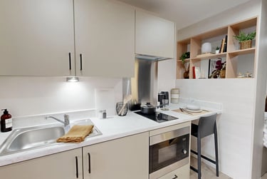 Classic Studio Plus (Floors 10-19) at Crown Place, 75 Lancaster Street, City Centre, Birmingham, B47FN - Image 7