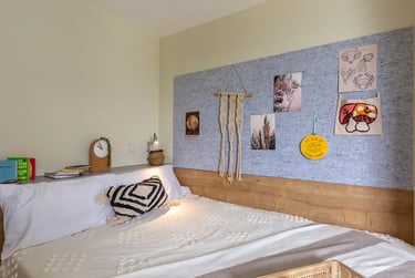 Large En Suite at The Curve, 14 Fieldgate Street, Shoreditch, London, E11ES - Image 6