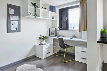 Studio Classic Accessible at Gosford Gate, 1 Far Gosford Street, Far Gosford, Coventry, CV15DH - Image 2