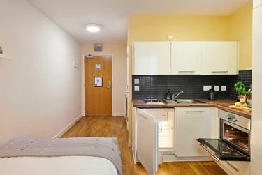 Studio Standard at The Hub, 21-25 South Lambeth Road, Vauxhall, London, SW81SU - Image 4