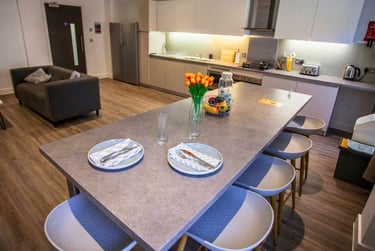 Ensuite Platinum at 27 Magdalen Street, 27 Magdalen Street, New Town, Colchester, CO12ZT - Image 6