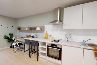 Diamond Studio - Image 1