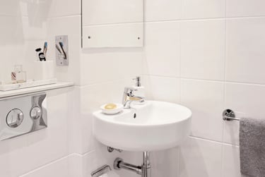 Studio Silver Deluxe at Lace Market Studios, 7 Belward Street, City Centre, Nottingham, NG11LB - Image 5