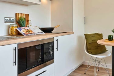 Studio Gold at 17a Christchurch Road, 17a Christchurch Road, City Centre, Bournemouth, BH13LF - Image 5