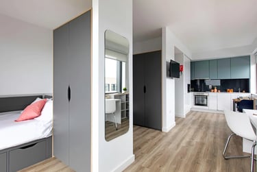 Twin Bed Studio - Image 4