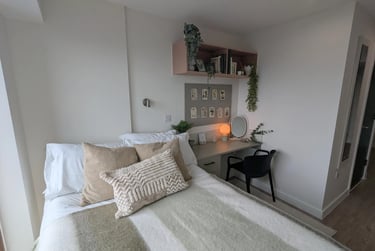 Classic Ensuite (Floors 1-12) at Crown Place, 75 Lancaster Street, City Centre, Birmingham, B47FN - Image 3