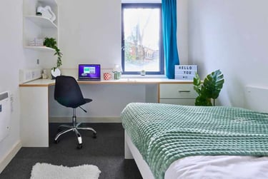 Ensuite Silver at The Village at The Viaduct, Ainsley Street, City Centre, Durham, DH14BJ - Image 1