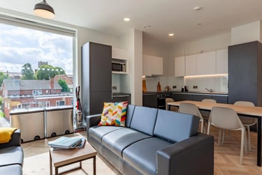 Standard Ensuite - Image 11