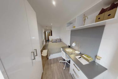 6 Bed Cluster En-suite Standard - Image 1