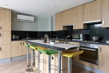 Ensuite Penthouse at Gosford Gate, 1 Far Gosford Street, Far Gosford, Coventry, CV15DH - Image 6