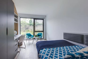 Premium Plus En Suite - Image 1