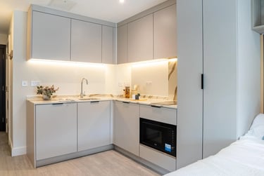 Classic Studio at Rothesay House, 17 Hinton Road, City Centre, Bournemouth, BH12EE - Image 2