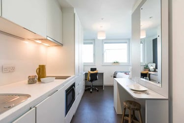 Silver Studio - Image 6