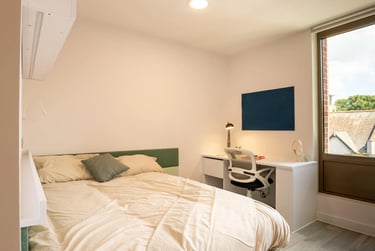 Deluxe Studio at Bentley House, 10 Moland Street, City Centre, Birmingham, B47AU - Image 1