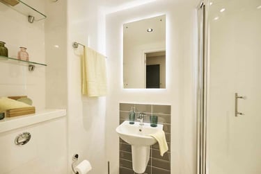 Diamond One Bed at The Spireworks, 163 Cowley Road, St Clements, Oxford, OX41UT - Image 12