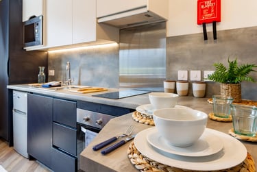 Standard Studio - Image 2