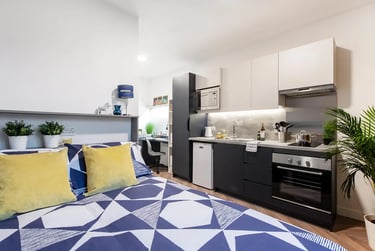 Standard Studio - Image 1