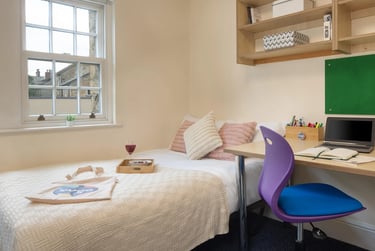 Standard Room - Image 4