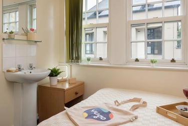 Standard Room - Image 5