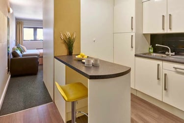 Studio Classic at Trust House, Salem Place, St Thomas, Exeter, EX46TZ - Image 5