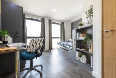 Deluxe En Suite at Bentley House, 10 Moland Street, City Centre, Birmingham, B47AU - Image 1