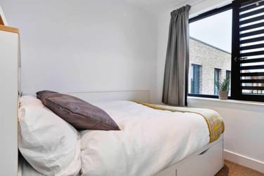 Ensuite Bronze at 27 Magdalen Street, 27 Magdalen Street, New Town, Colchester, CO12ZT - Image 3