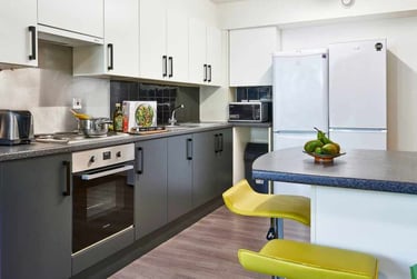 Ensuite Premium at Trust House, Salem Place, St Thomas, Exeter, EX46TZ - Image 6