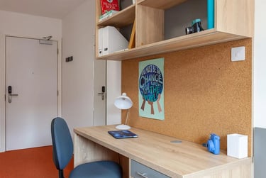 Premium Studio at Globe Works, 20 Cliveden Street, City Centre, Birmingham, B193SH - Image 6