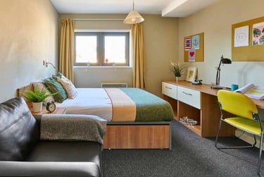 Studio Premium at Trust House, Salem Place, St Thomas, Exeter, EX46TZ - Image 1