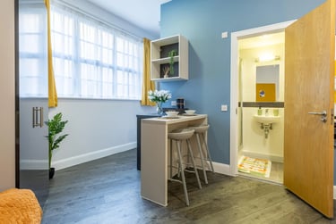 Premium Studio - Image 1