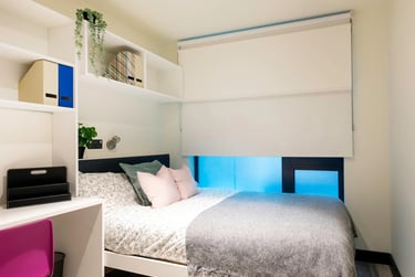 Classic Ensuite - Image 1
