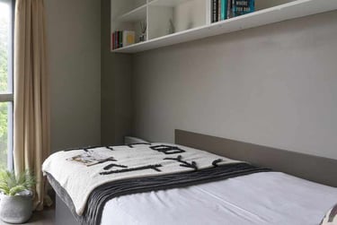 Ensuite Deluxe Premium at Gosford Gate, 1 Far Gosford Street, Far Gosford, Coventry, CV15DH - Image 6