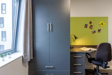 Premium En Suite - Image 3