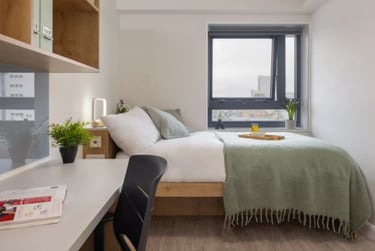 Premium En-suite  at Goldsmith Court, Chaucer Street, City Centre, Nottingham, NG15LG - Image 1