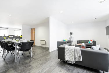 Classic 8 Bed Shared House - Image 6