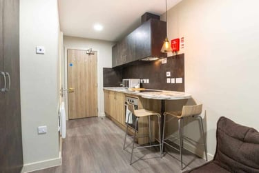 Premium Studio - Image 2